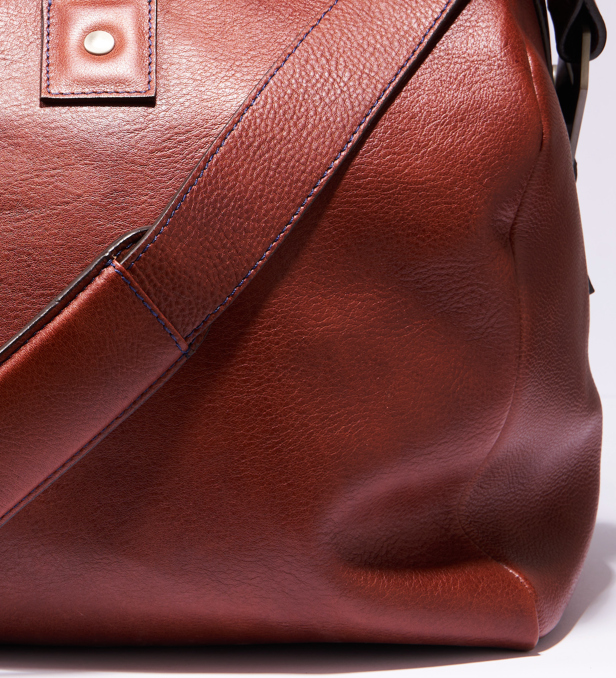 HammerAwl Genuine Leather Tan Travel Bag - Details