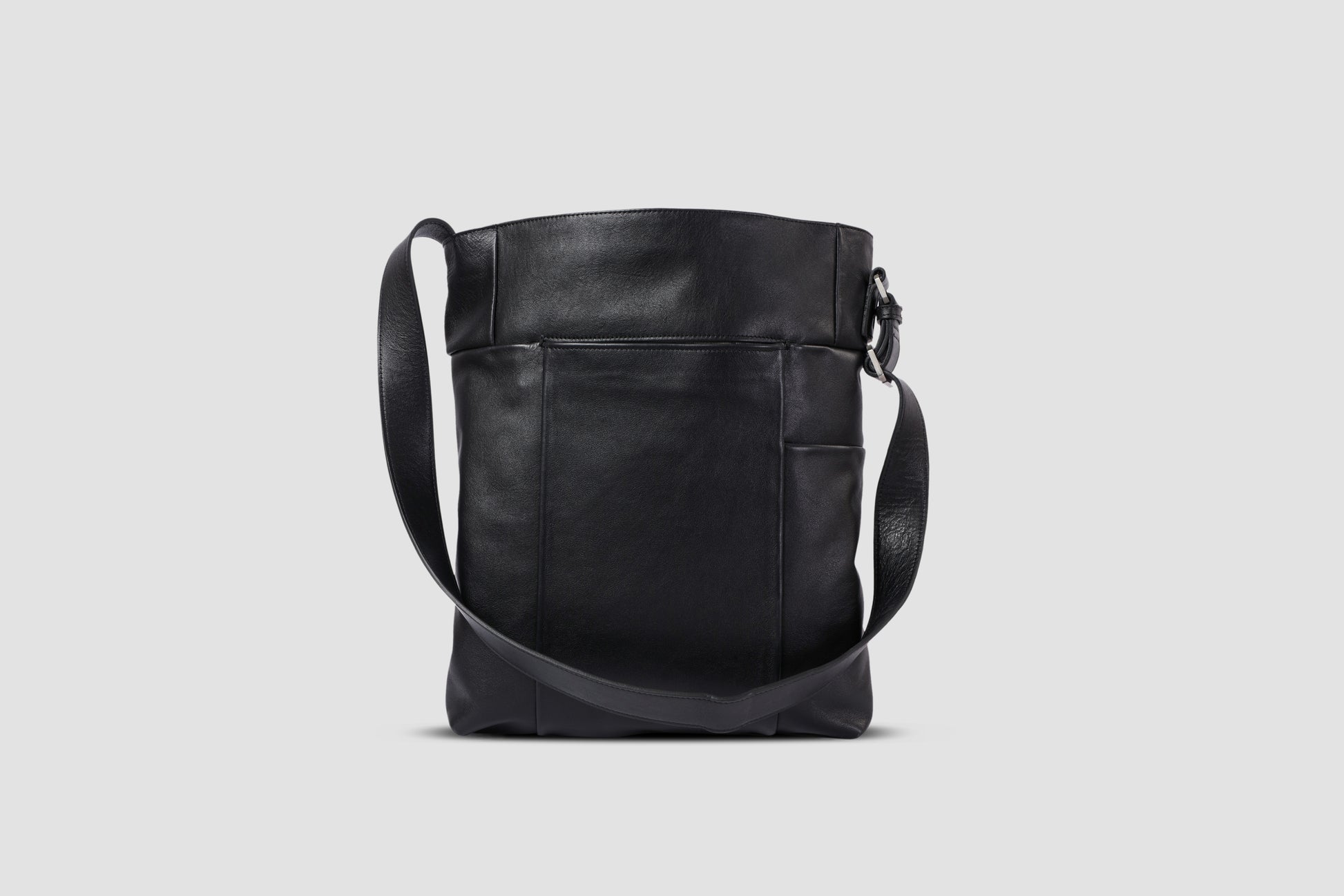 HammerAwl Black Leather Shoulder bag back view